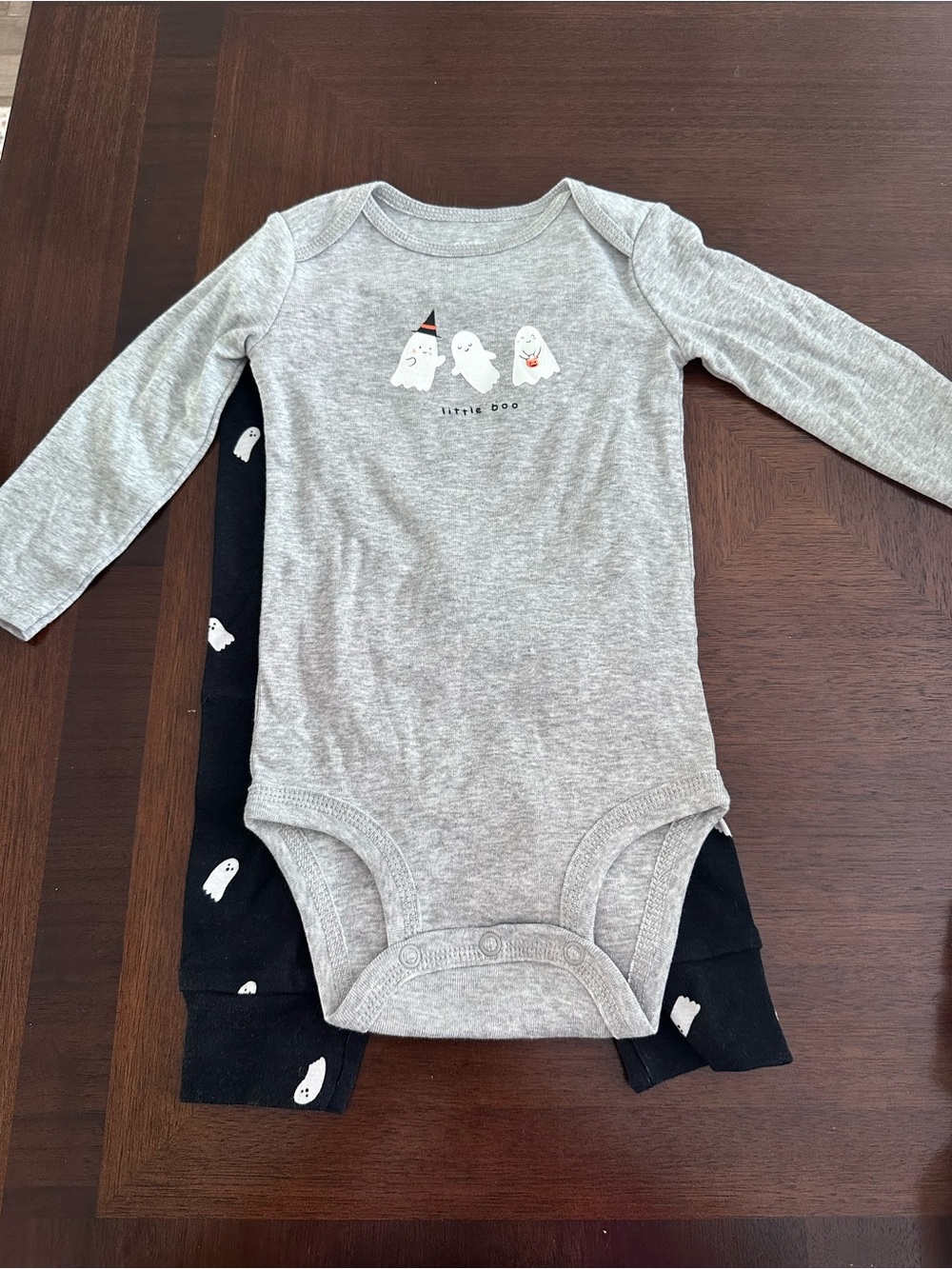 Carter's Grey Long-Sleeve Bodysuit with Ghosts Halloween